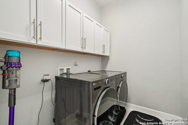 Listing photo id 14 for 3318 Calhoun Cove