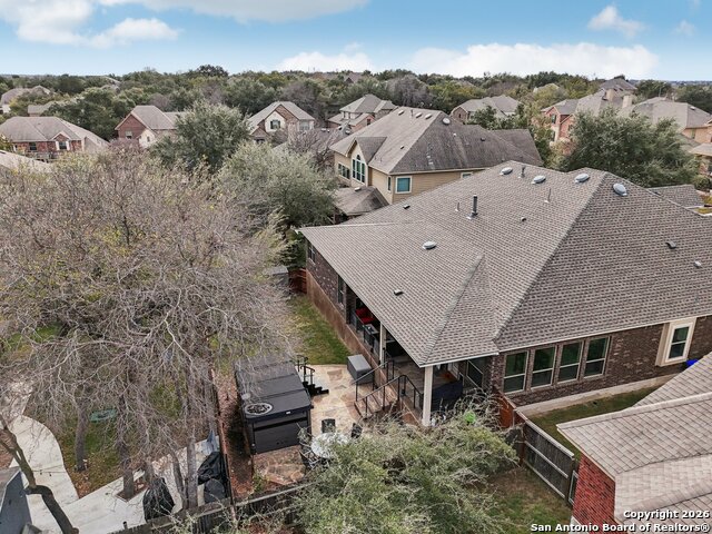 Listing photo id 34 for 3318 Calhoun Cove