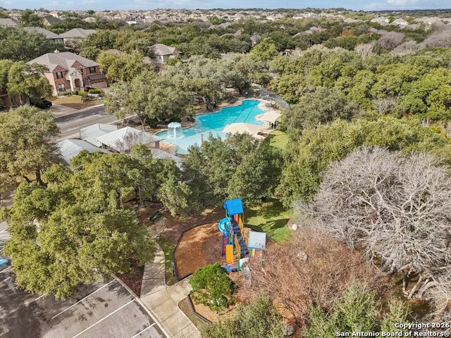 Listing photo id 43 for 3318 Calhoun Cove