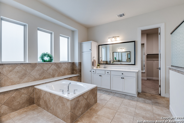 Image 11 of 26 For 110 Stablewood Ct