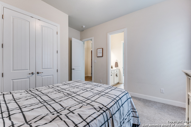 Image 19 of 26 For 110 Stablewood Ct