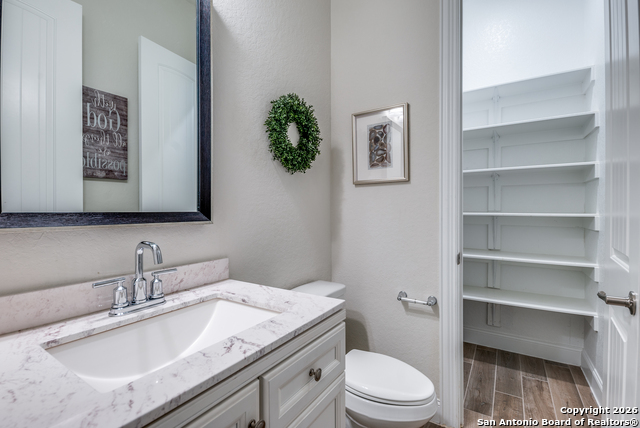 Image 21 of 26 For 110 Stablewood Ct