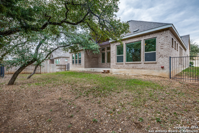 Image 22 of 26 For 110 Stablewood Ct