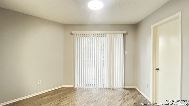 Image 12 of 31 For 4926 Corian Well Dr