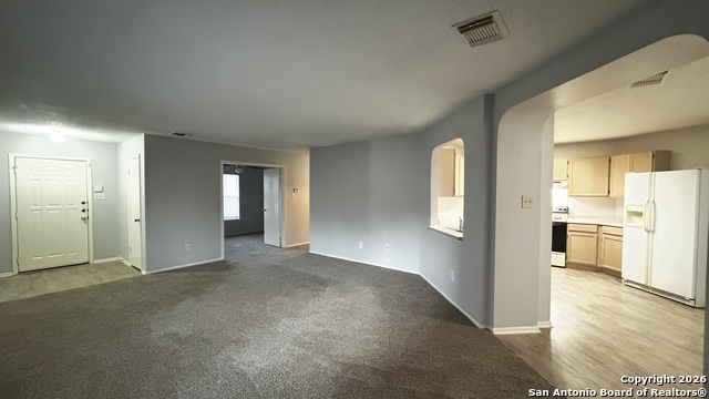 Image 3 of 31 For 4926 Corian Well Dr