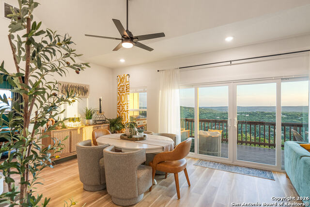 Image 19 of 49 For 460 Stenen Dr.