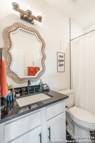 Image 30 of 49 For 460 Stenen Dr.