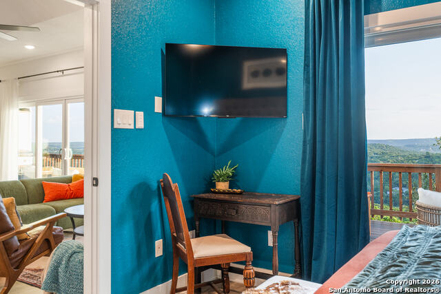 Image 36 of 49 For 460 Stenen Dr.