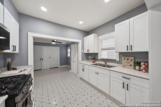 Listing photo id 13 for 306 Walton Ave