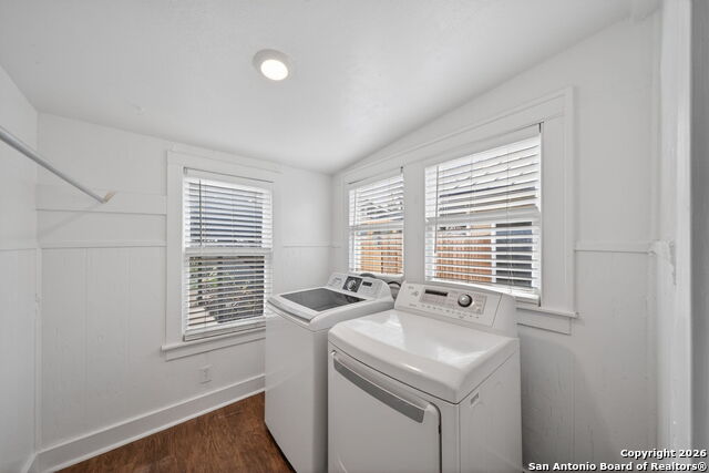 Listing photo id 16 for 306 Walton Ave