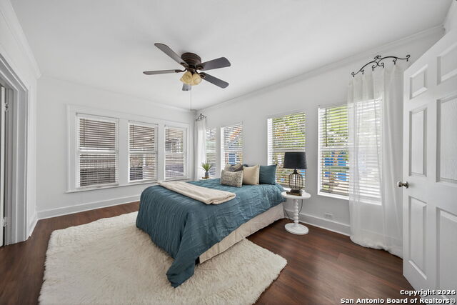 Listing photo id 17 for 306 Walton Ave