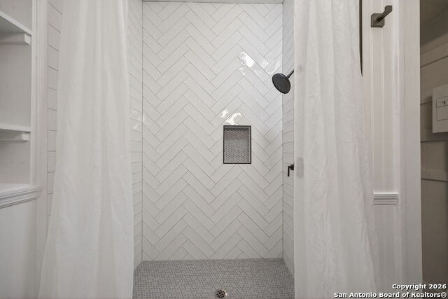 Listing photo id 21 for 306 Walton Ave