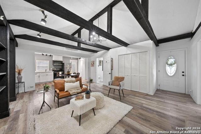 Listing photo id 25 for 306 Walton Ave