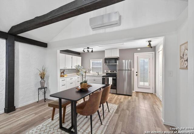 Listing photo id 26 for 306 Walton Ave