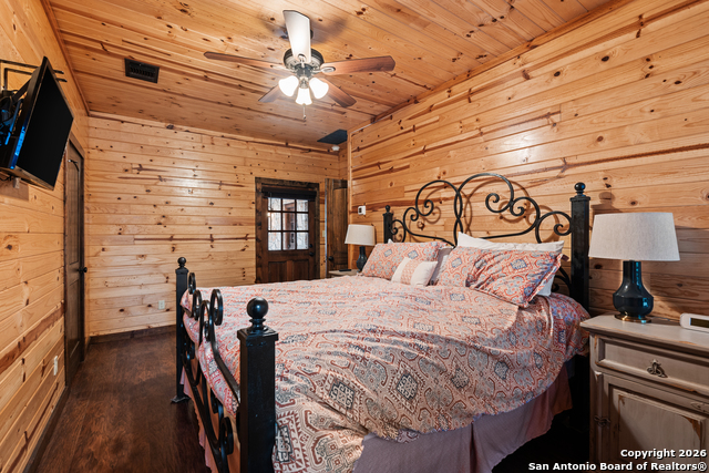 Image 10 of 47 For 1539 River Road