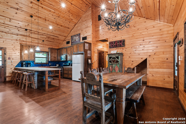 Image 13 of 47 For 1539 River Road