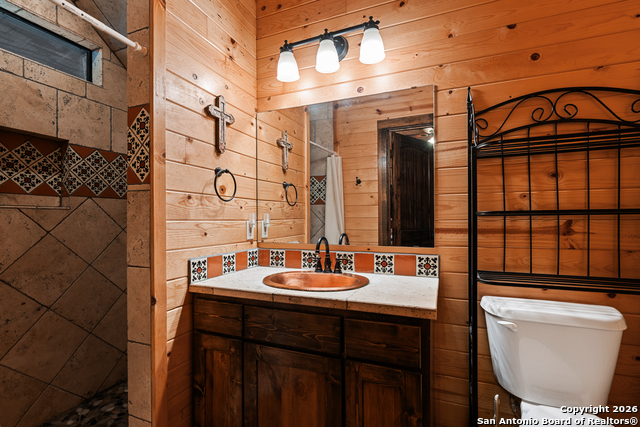 Image 35 of 47 For 1539 River Road