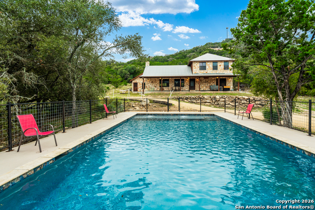 Image 38 of 47 For 1539 River Road