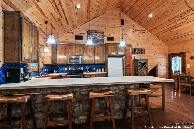 Image 5 of 47 For 1539 River Road