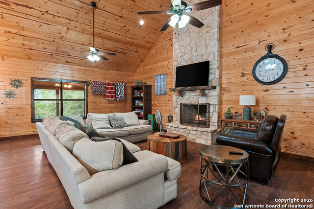 Image 6 of 47 For 1539 River Road