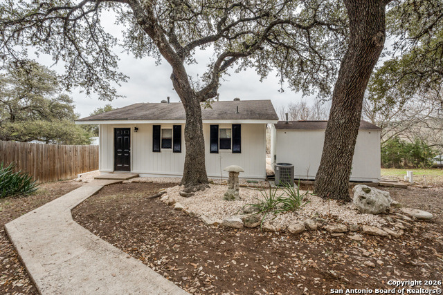 Image 2 of 23 For 505 Buckhorn