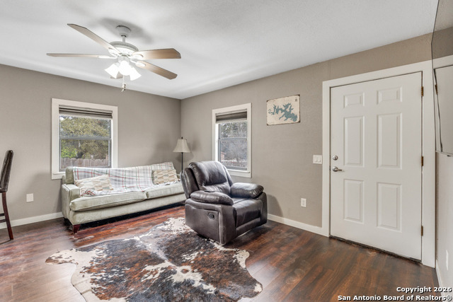 Image 8 of 23 For 505 Buckhorn