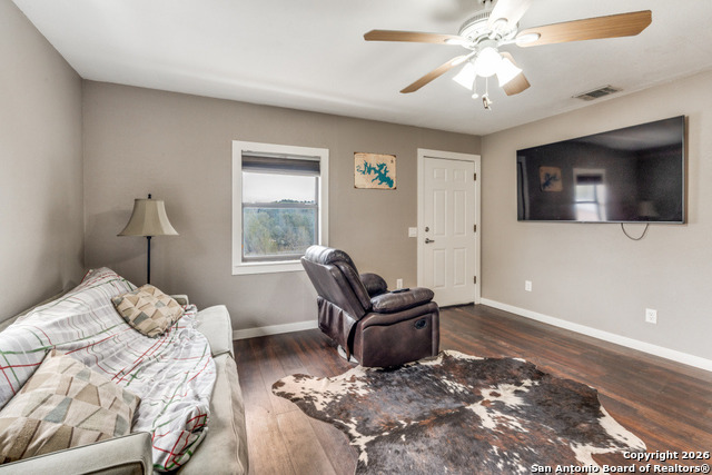 Image 9 of 23 For 505 Buckhorn