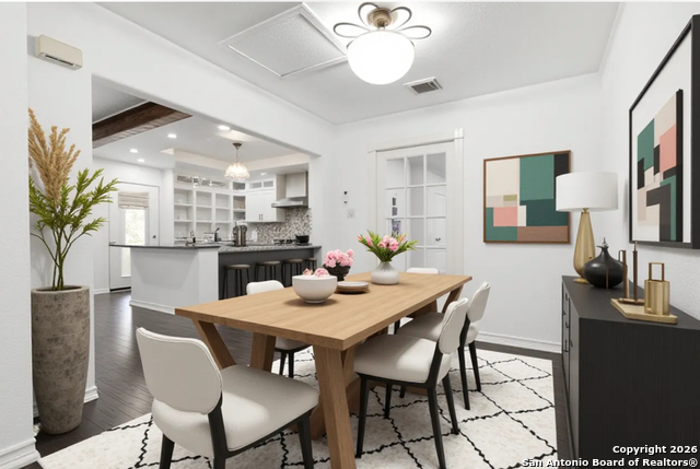 Image 13 of 38 For 4443 Palace  