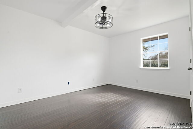 Image 26 of 38 For 4443 Palace  