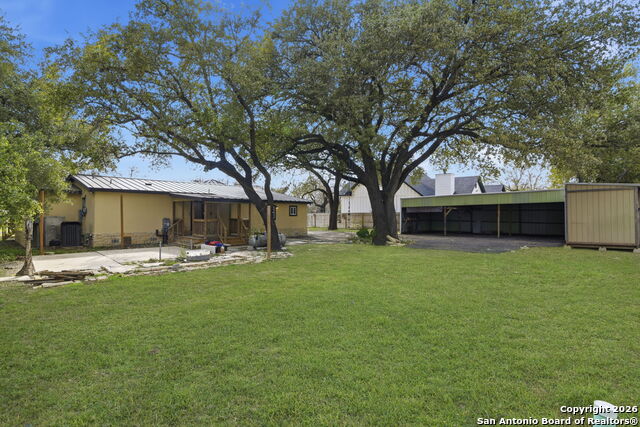 Image 37 of 38 For 4443 Palace  