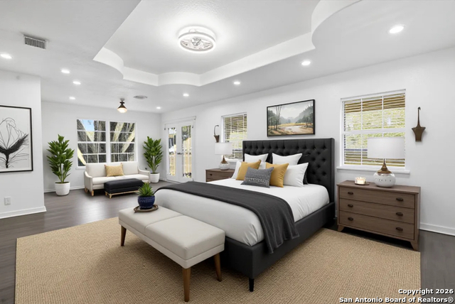 Image 8 of 38 For 4443 Palace  