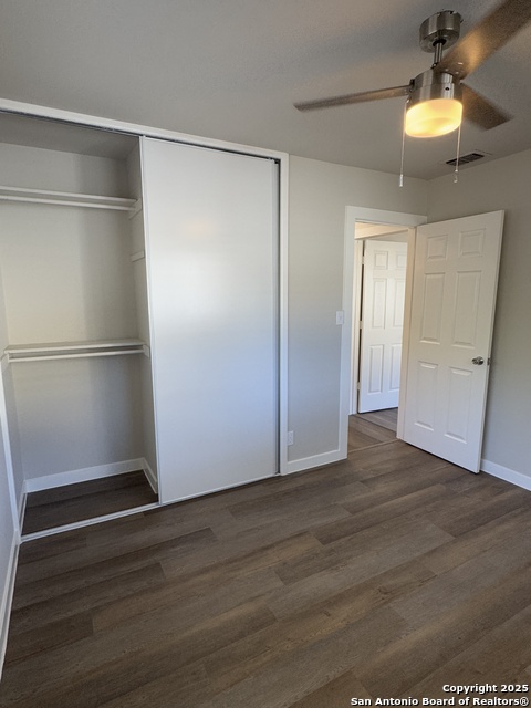 Image 23 of 27 For 106 Woodview