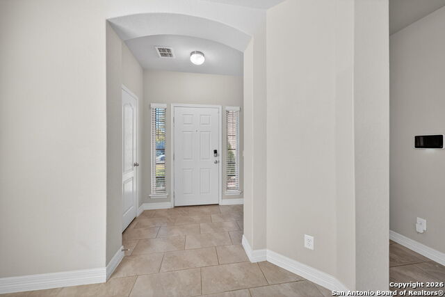 Listing photo id 2 for 1314 Begonia Bluff