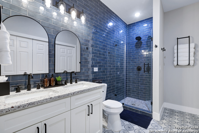 Image 28 of 37 For 1917 Huisache W