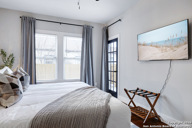 Image 15 of 37 For 1917 Huisache W