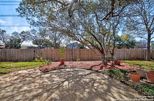 Image 23 of 24 For 2642 Rim Oak