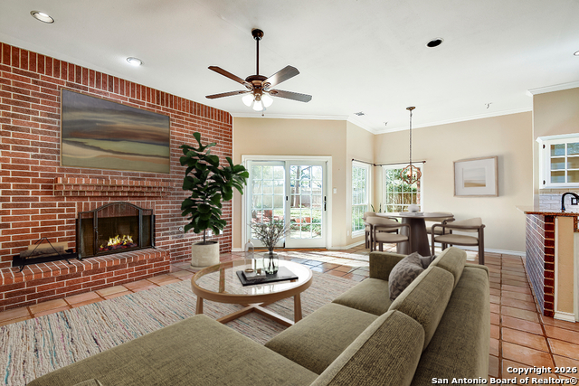Image 8 of 24 For 2642 Rim Oak