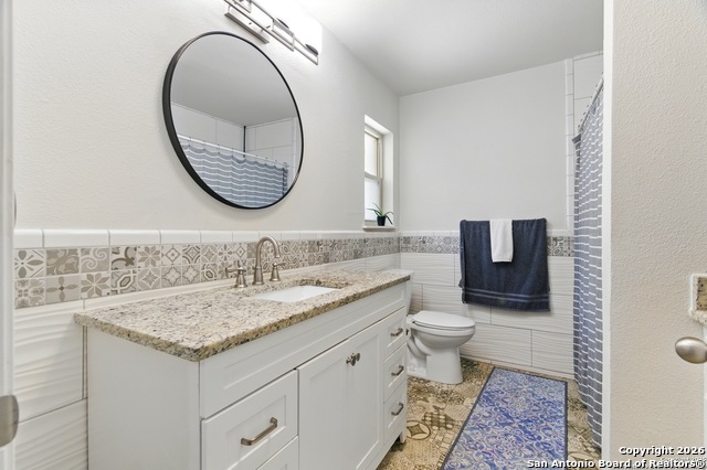 Image 20 of 26 For 614 Moorside