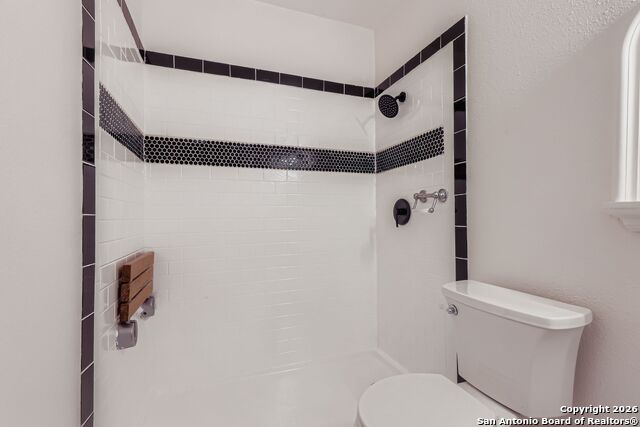 Image 15 of 28 For 5723 Sky Country