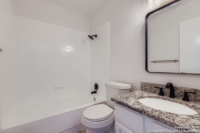 Image 19 of 28 For 5723 Sky Country