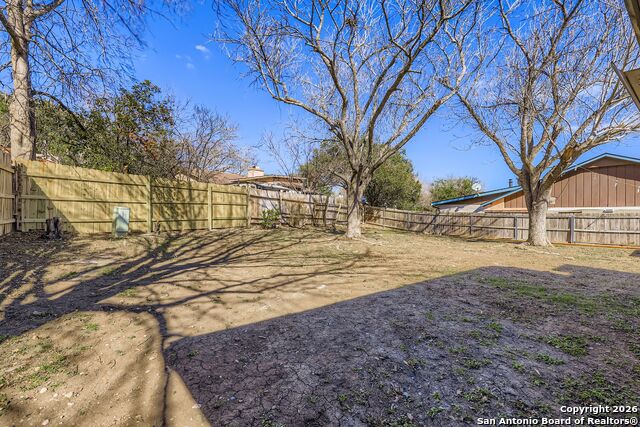 Image 25 of 28 For 5723 Sky Country