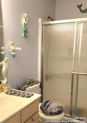 Image 15 of 23 For 7042 Congressional