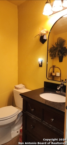 Image 4 of 23 For 7042 Congressional