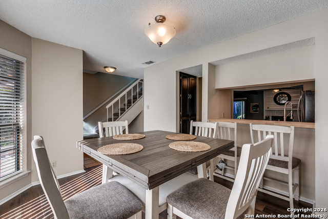 Image 4 of 24 For 138 Caleta  