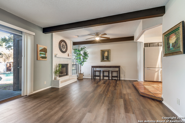 Image 5 of 24 For 138 Caleta  