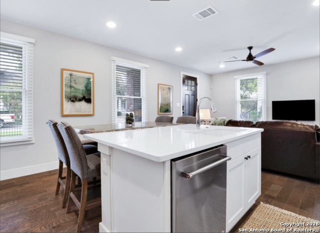 Image 9 of 21 For 311 Evergreen #20 E