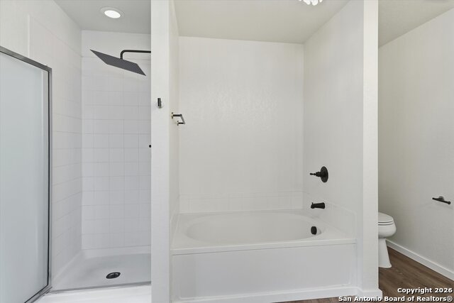 Image 27 of 31 For 4202 Waldon Pond