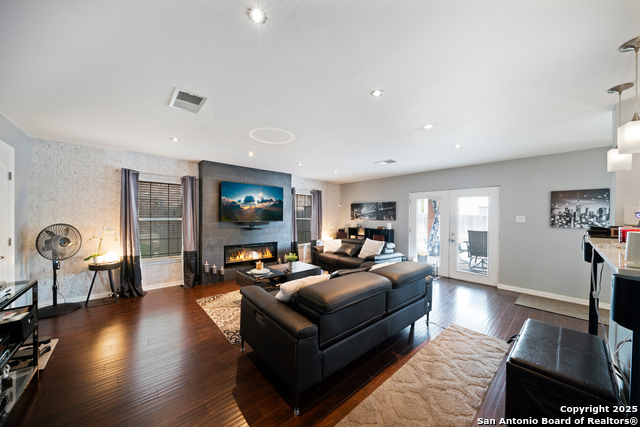 Image 8 of 40 For 1636 Yucca Park