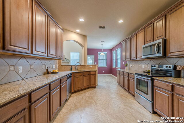 Image 13 of 41 For 204 Wildcat Run