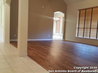 Image 7 of 24 For 409 Kendall Pkwy